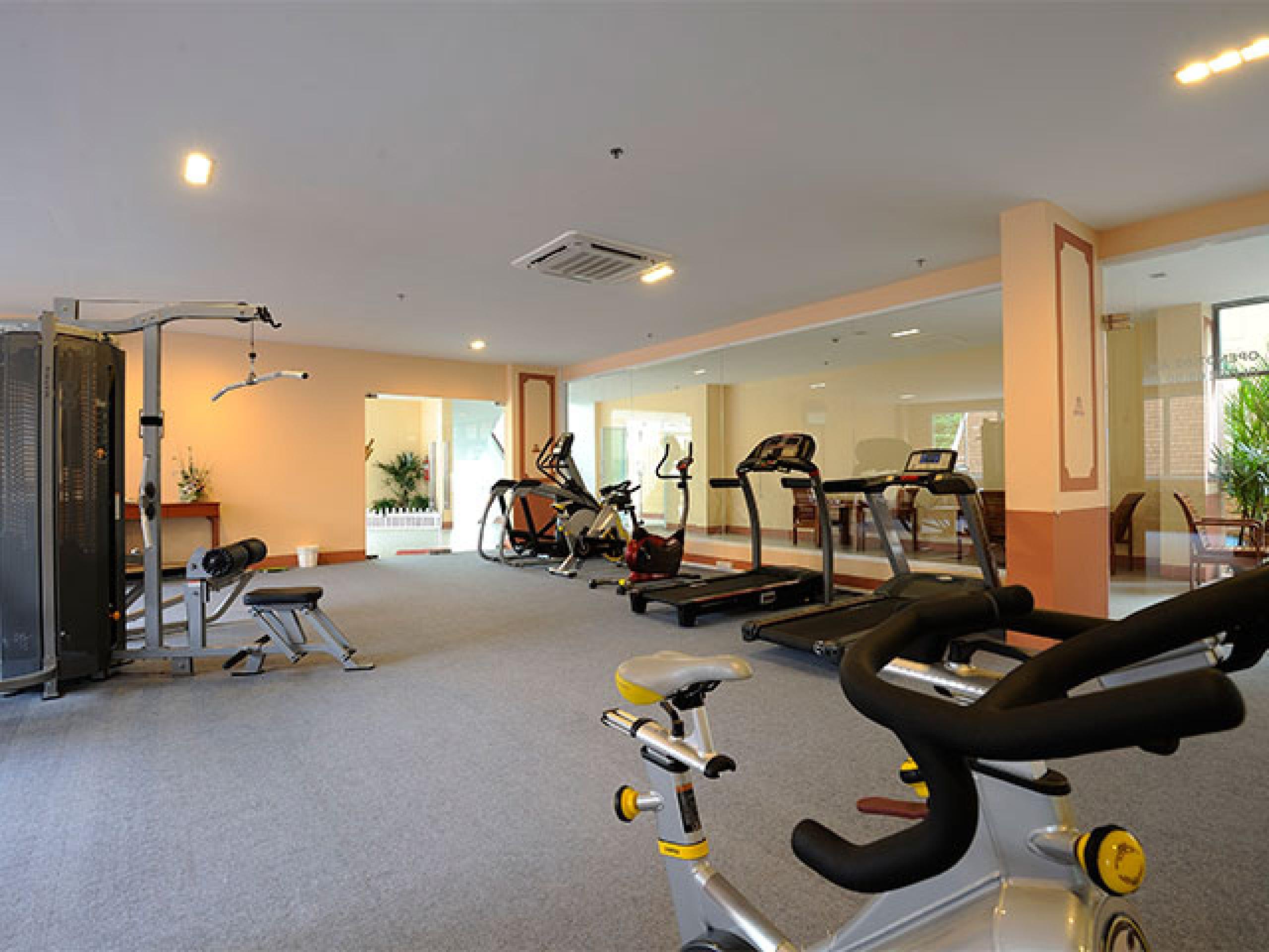 Hotel Bauman Residencia Phuket Exterior foto