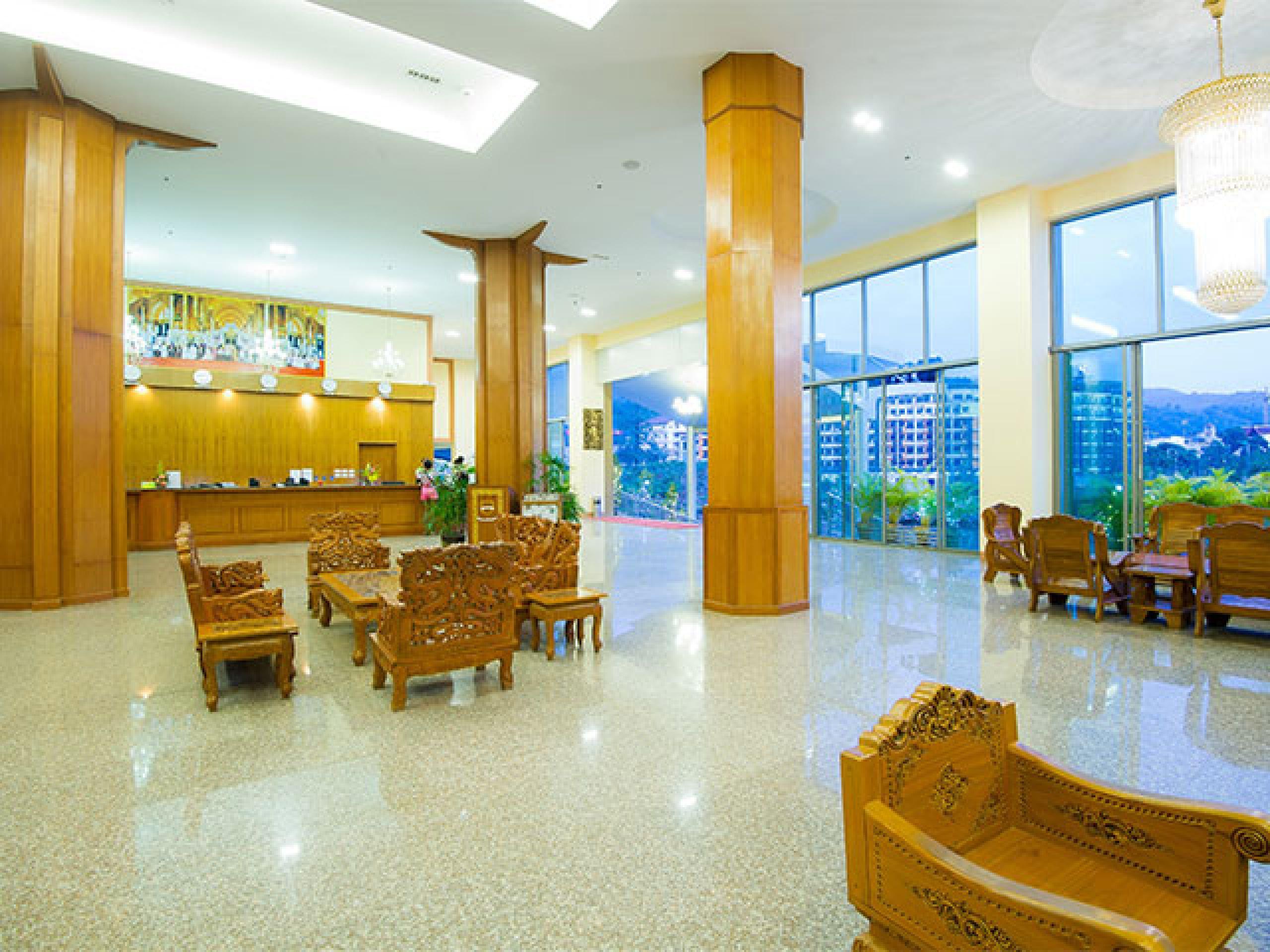 Hotel Bauman Residencia Phuket Exterior foto